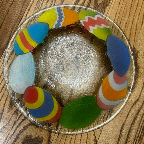 Beautiful Peggy Karr (RARE) Easter Egg Design 11” - Picture 2 of 2